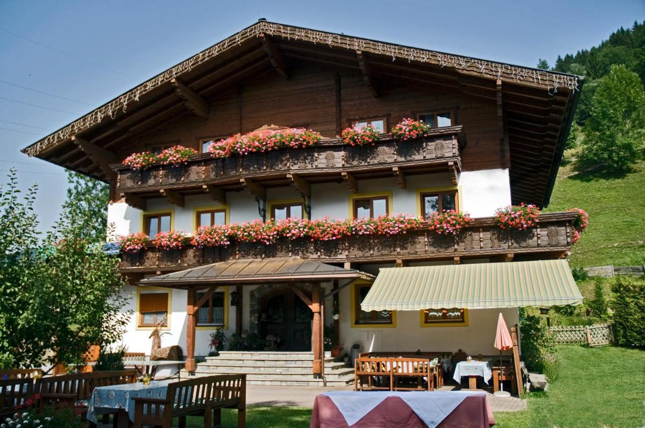 Hotel - Pension Oetzmooshof 상트조한임퐁가우 외부 사진